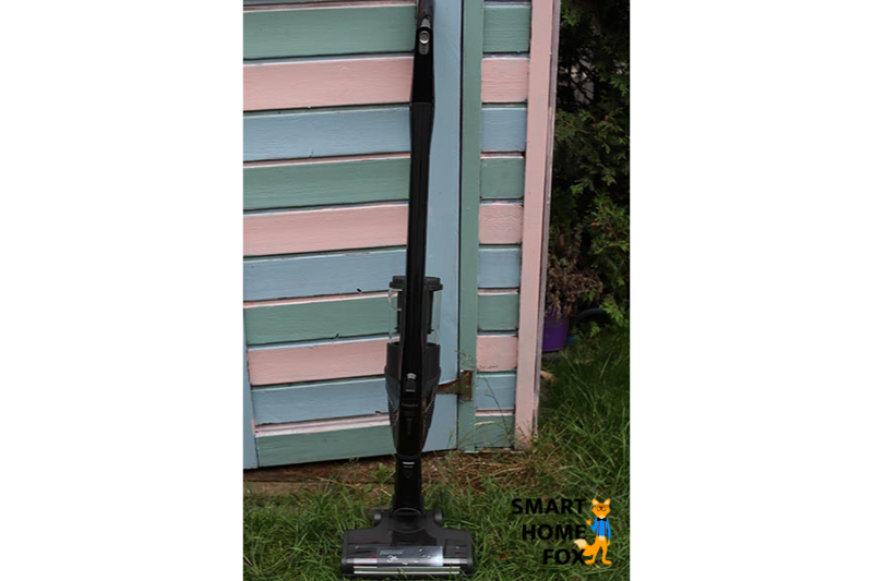 The Miele Triflex HX1 can stand on its own